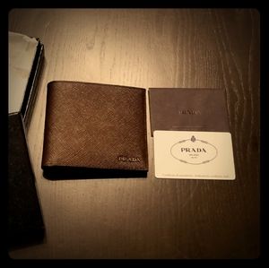 Prada Saffiano Leather Wallet **NEW**